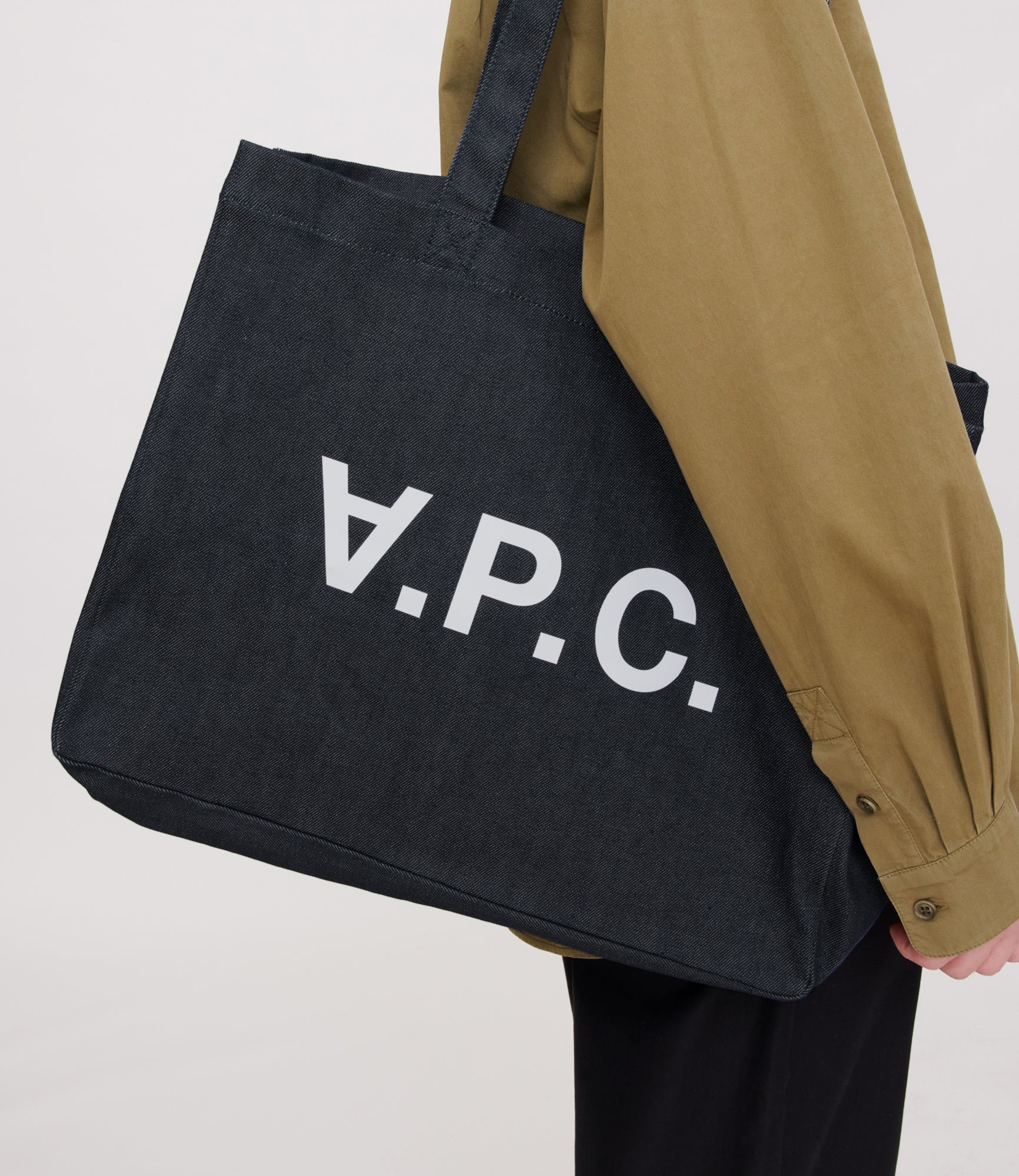 Shopping Daniela | A.P.C.
