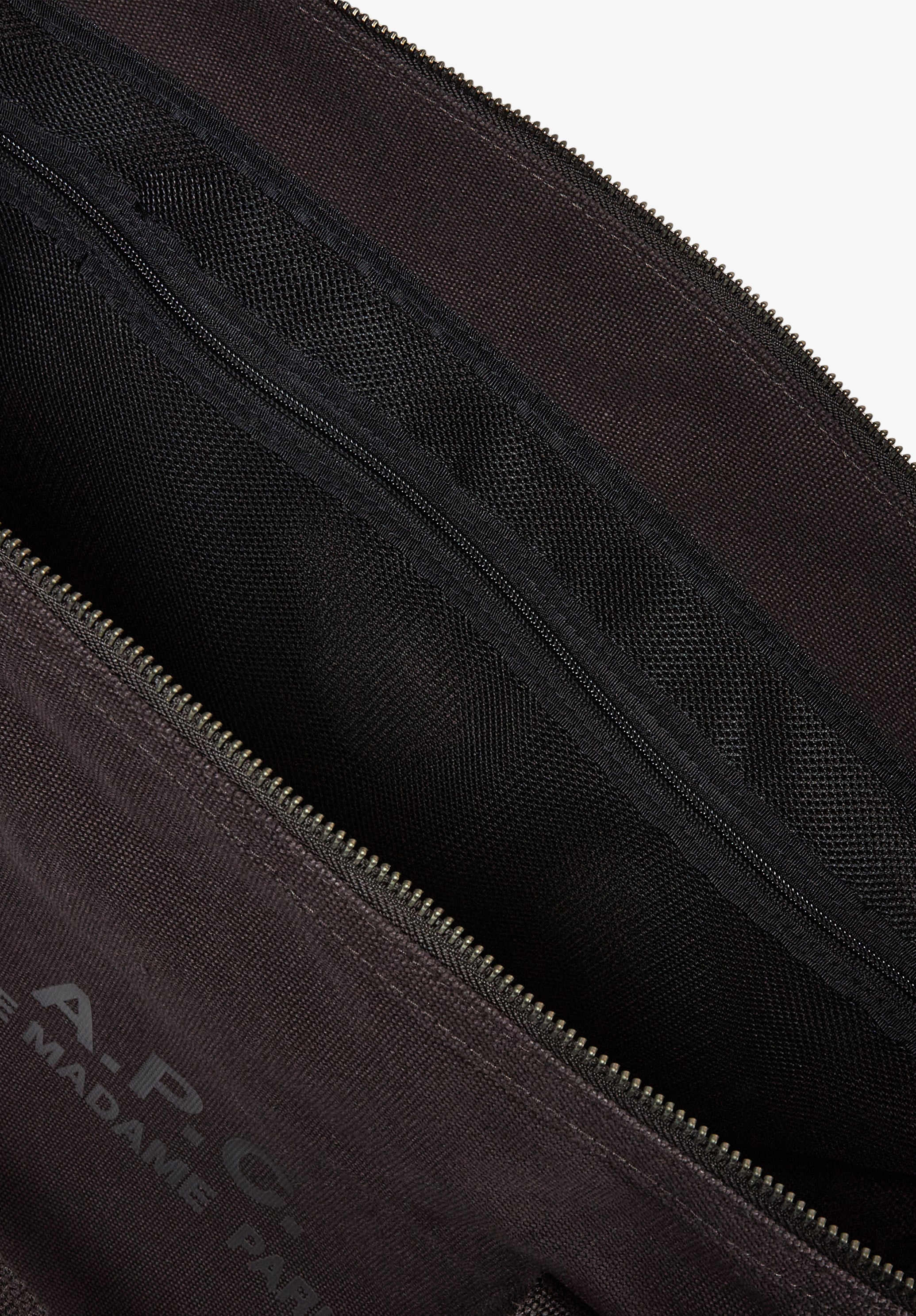 Recuperation gym bag - 4