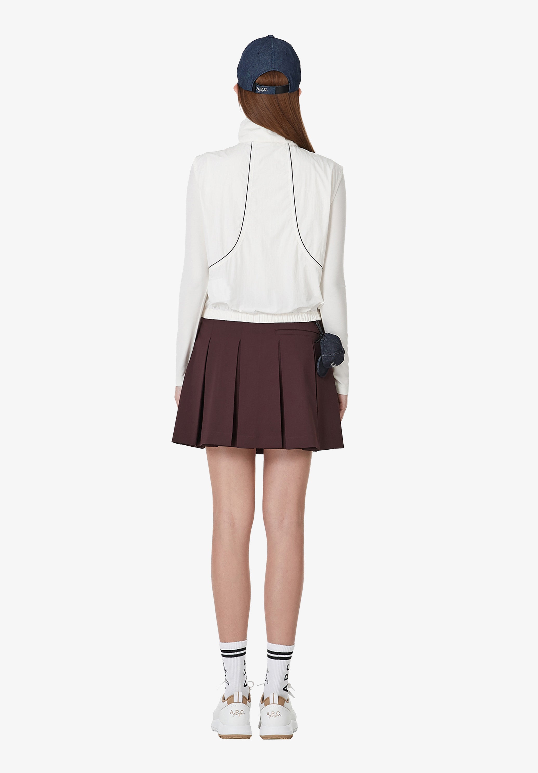 Sleeveless windbreaker - 2