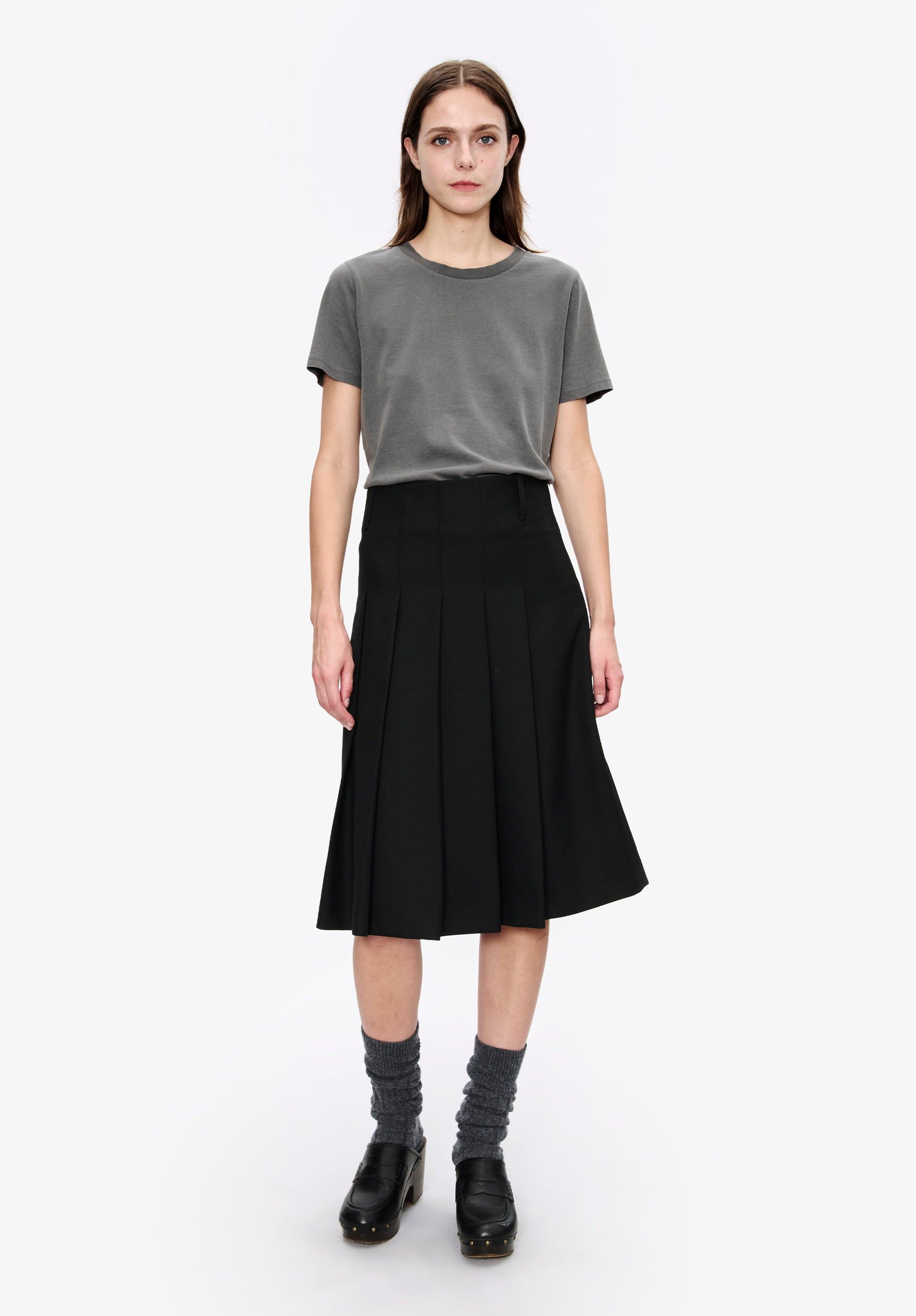 Long pleated skirt - 1