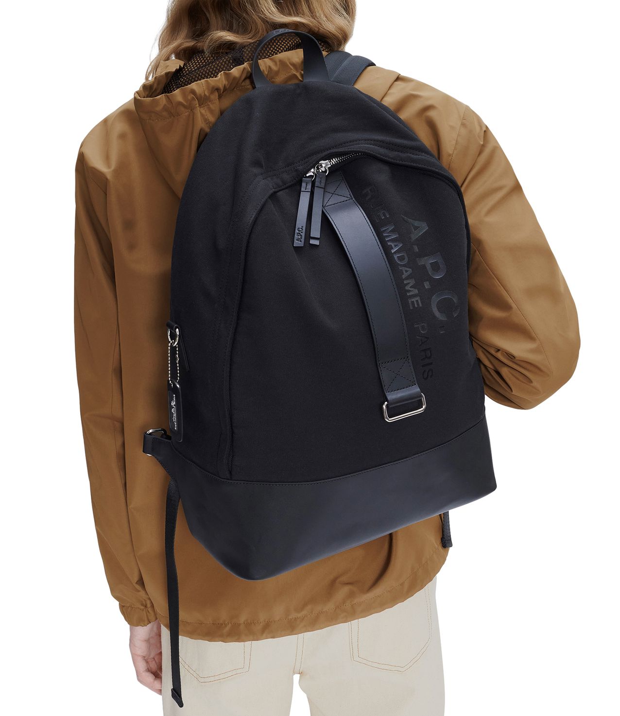 Sense backpack BLACK APC