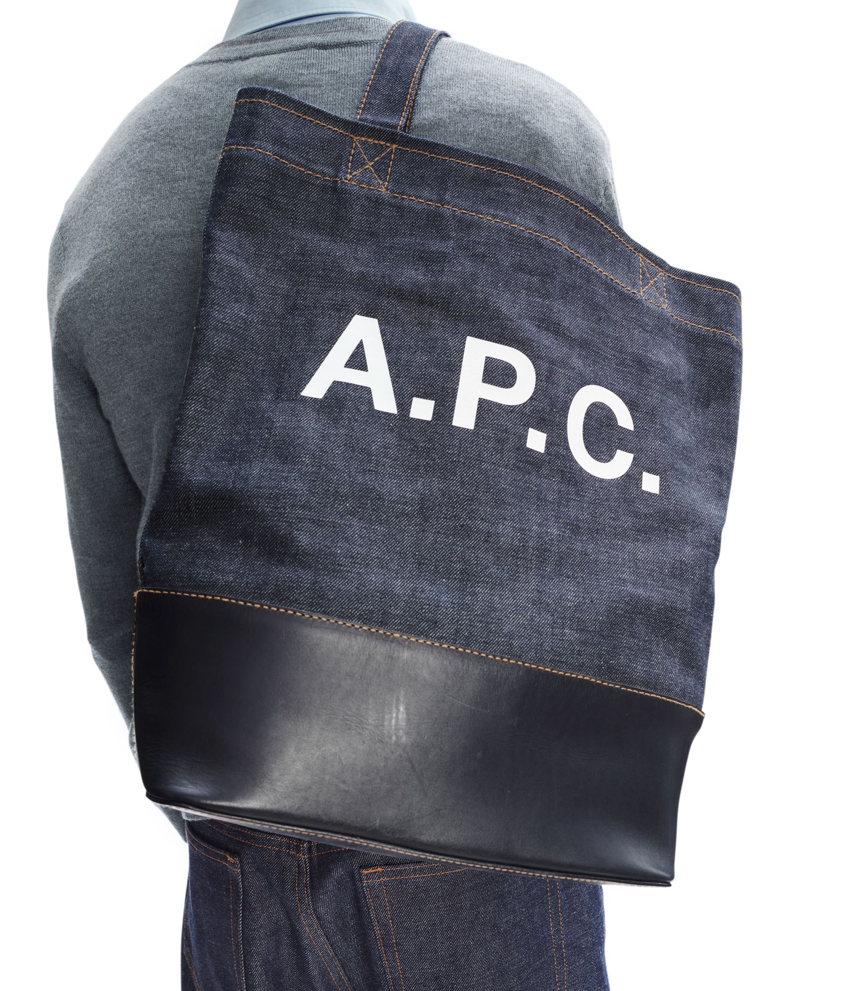A.P.C. Unveils a Set of Axel Tote Bags