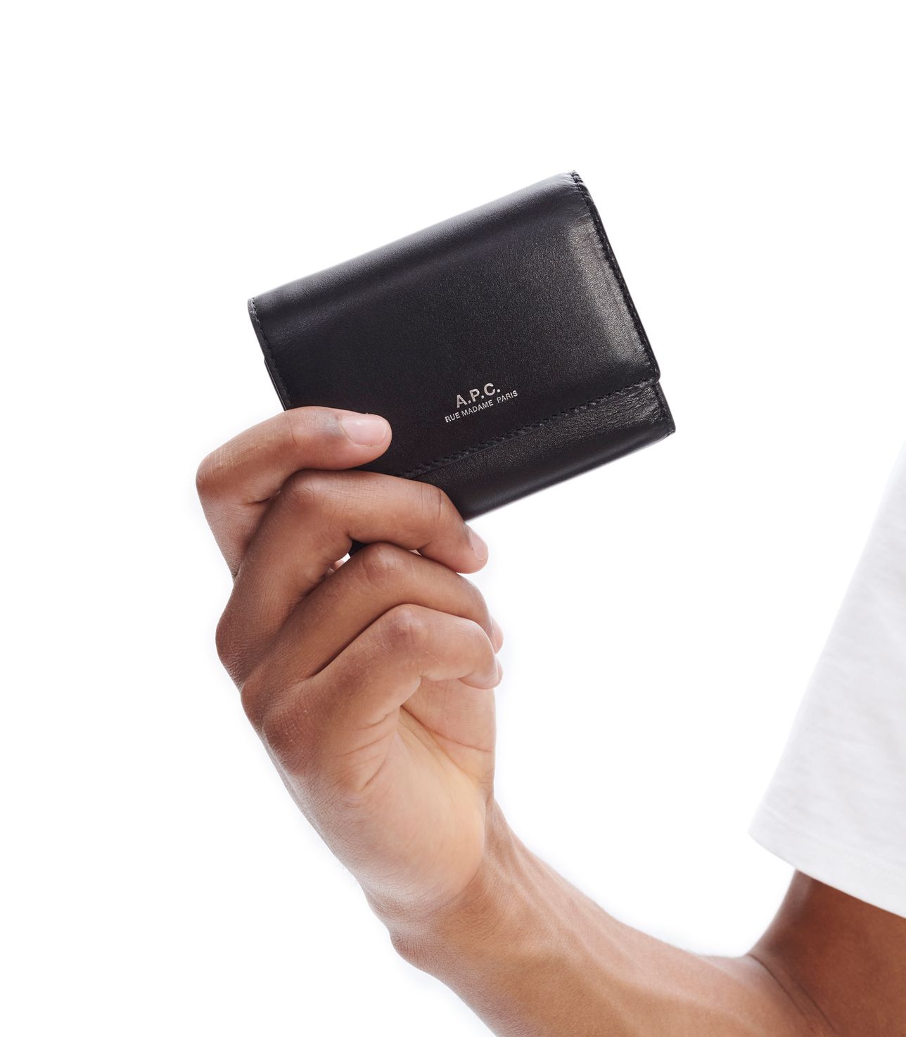 Lois Small compact wallet BLACK APC